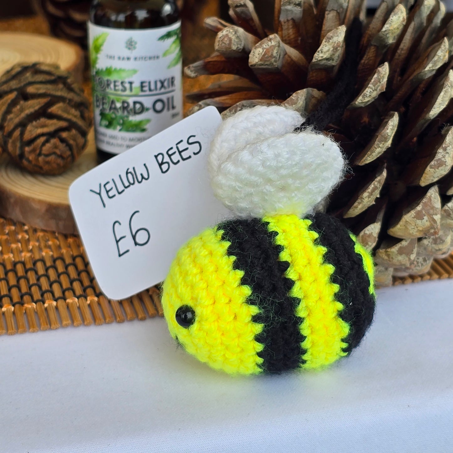 YELLOW AND BLACK CROCHET BEE KEYCHAIN