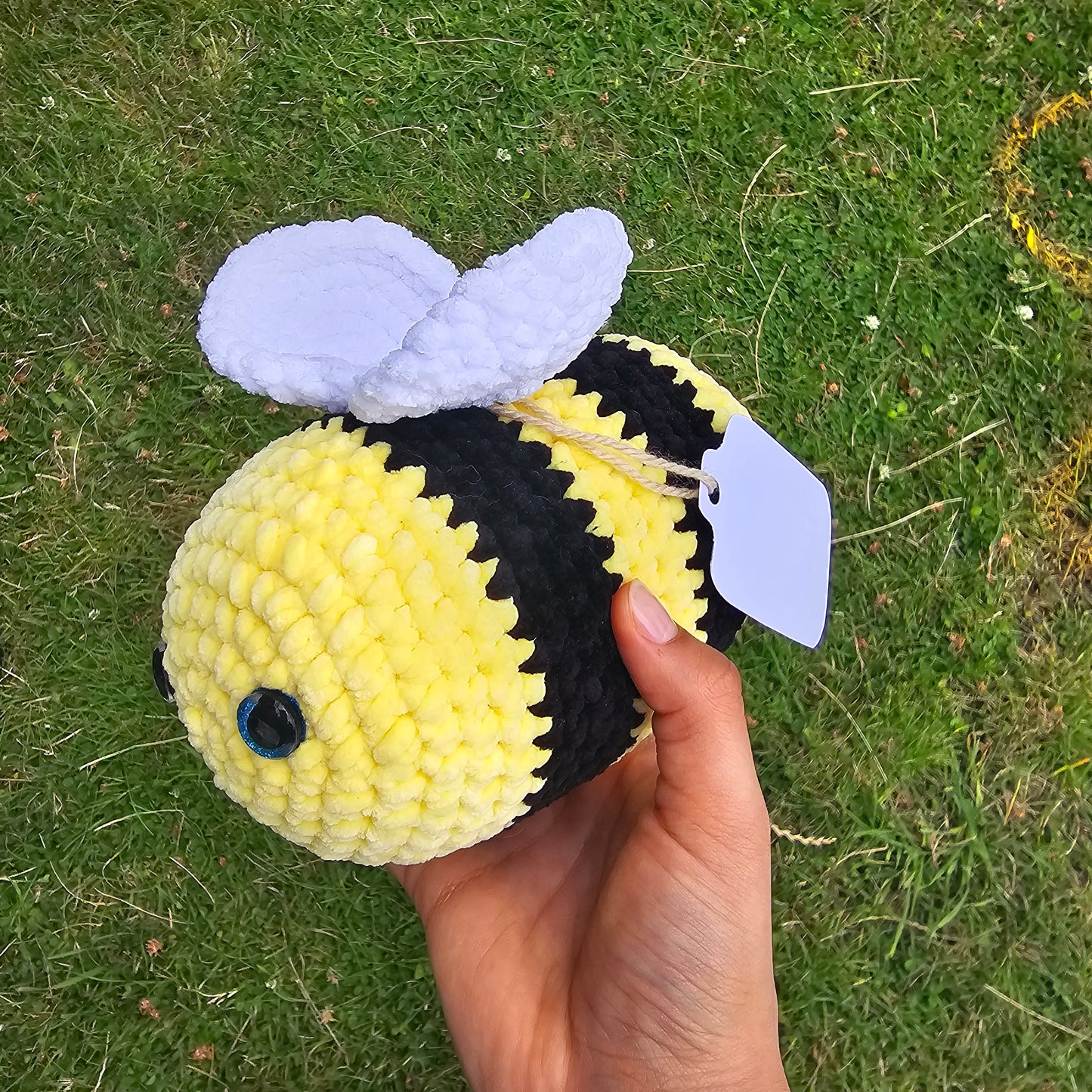 CROCHET BEE - LARGE